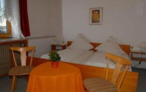 Hotel Gasthof Zum Neubau Kisslegg Phòng bức ảnh